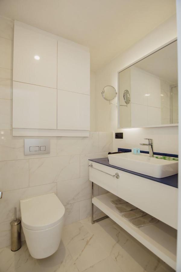 Orbi City - A & С Apartment Batumi Exterior foto